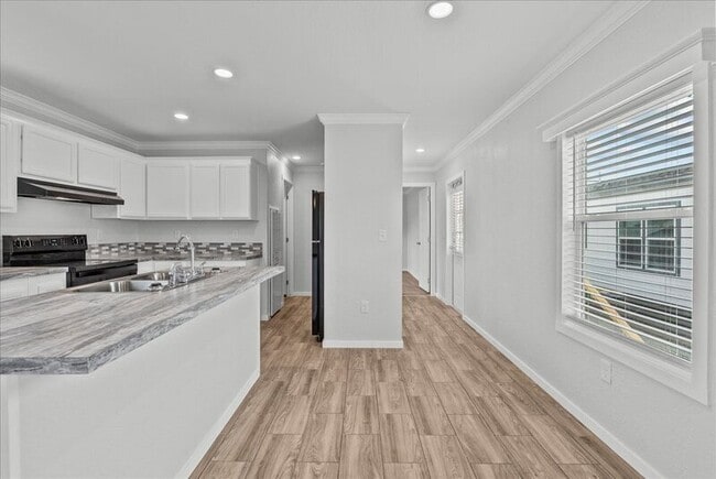 Building Photo - 5111 Caicos Calle