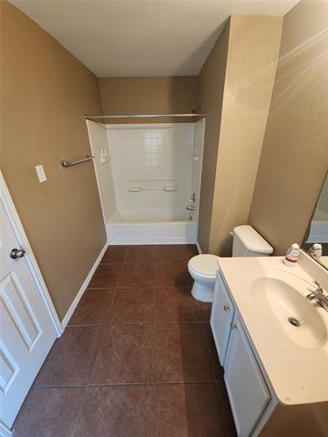 Building Photo - 1813 Wickham Dr