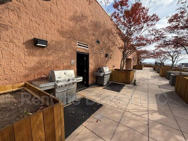 Building Photo - 1010 Massachusetts Ave NW