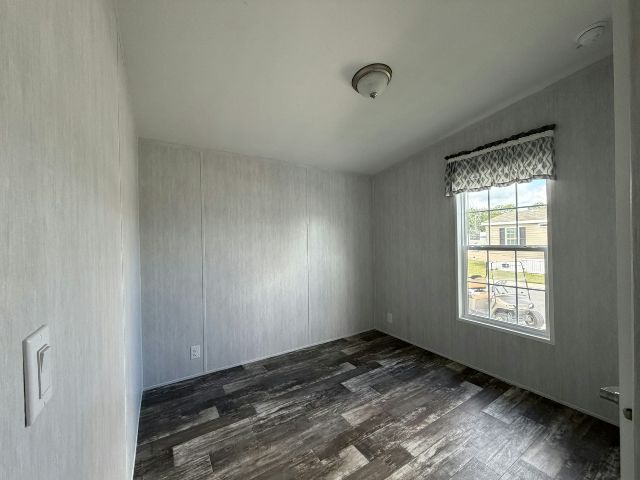 Building Photo - 2048 Bren Mar Ct