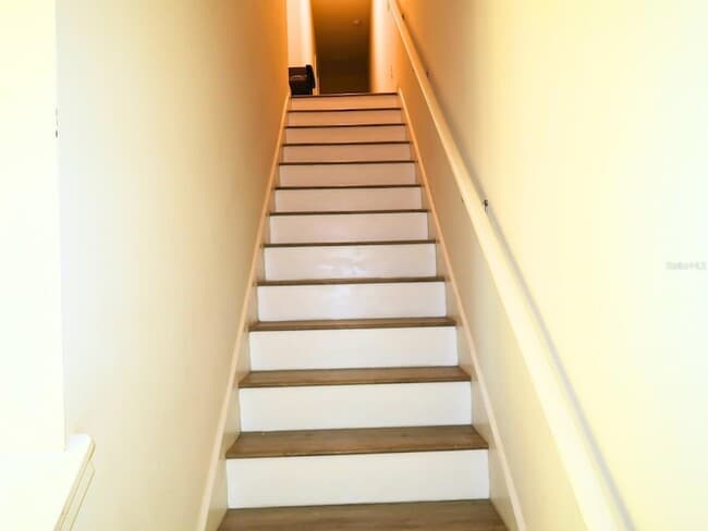 Building Photo - 9114 Tecumseh Dr