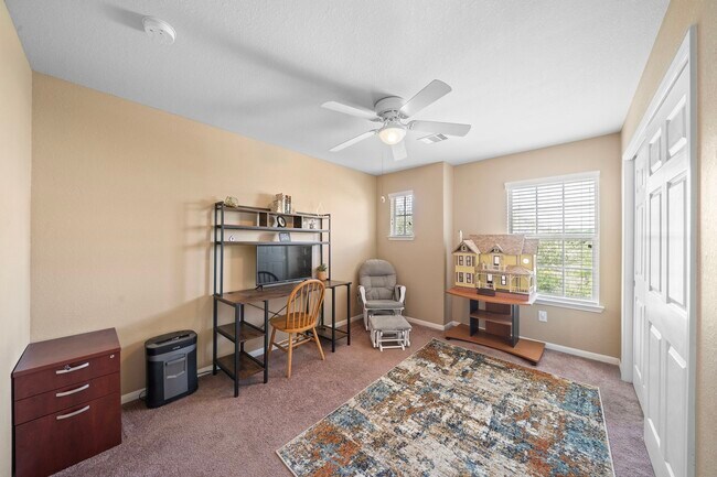 Building Photo - 2621 Wilson Creek Dr
