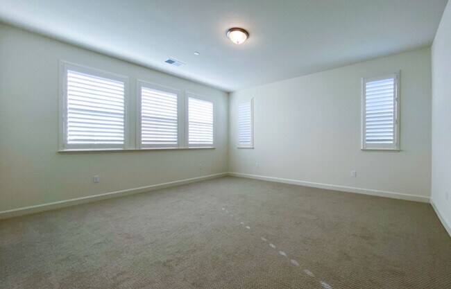 Building Photo - New Construction 4 bedroom 2.5 bath W Section!! With Solar!!!