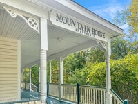 Building Photo - 72 Meads Mountain Rd