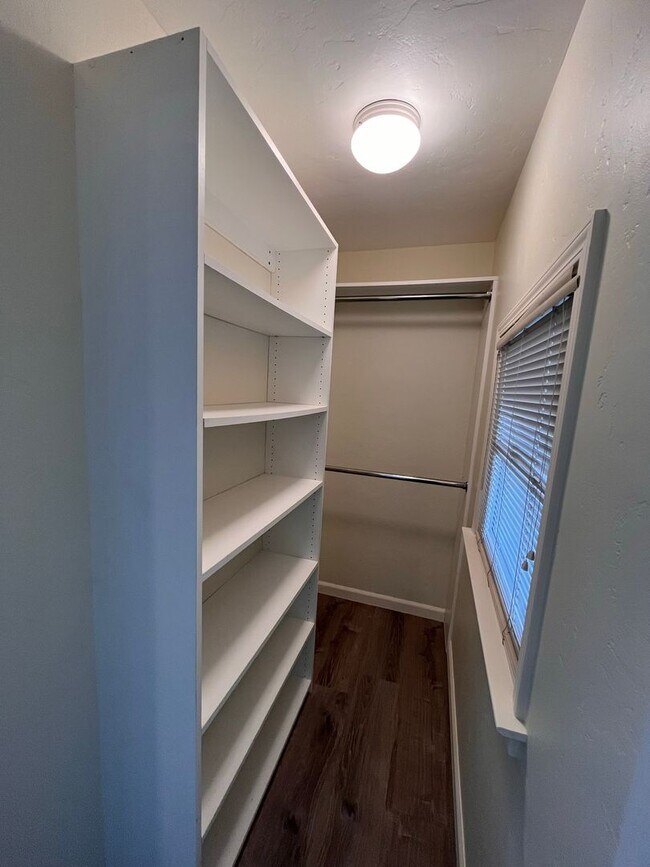 Building Photo - 1265 El Camino Real