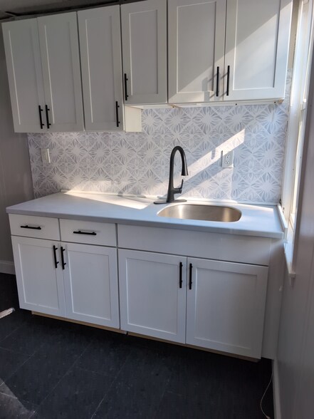 Building Photo - 25 Noyes Ave