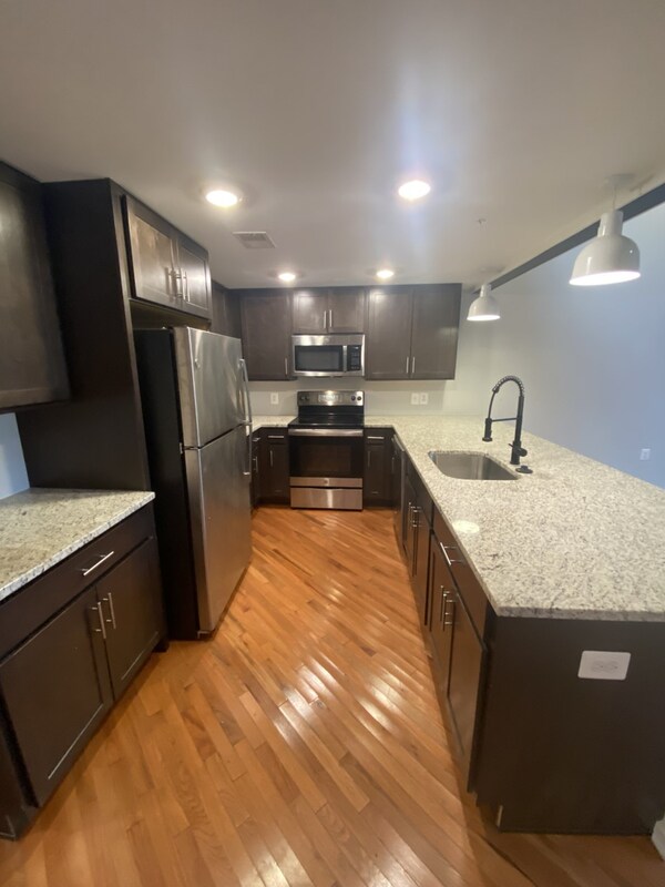 Building Photo - 1509 E Baltimore St