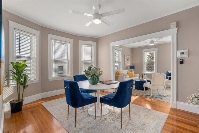 Building Photo - 97 Bow St