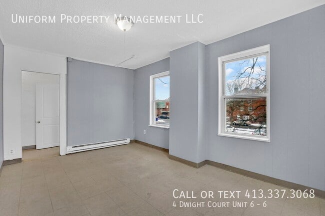 Building Photo - 4 Dwight Ct