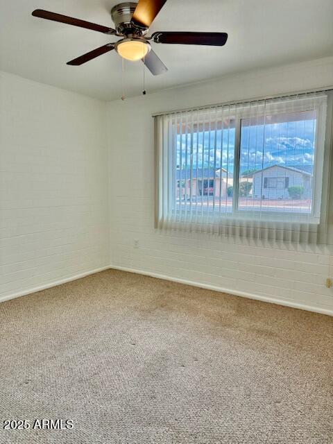 Building Photo - 10236 W Pinehurst Dr