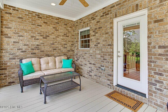 Building Photo - 103 Tomahawk Ct