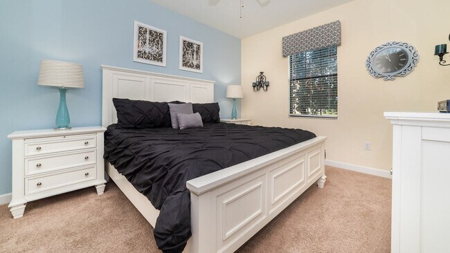 Building Photo - 1506 Moon Valley Dr
