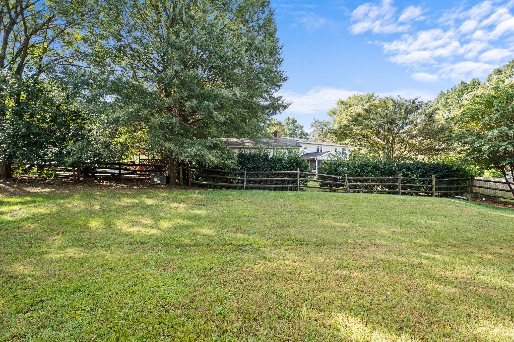 Building Photo - 4813 Quail Canyon Dr