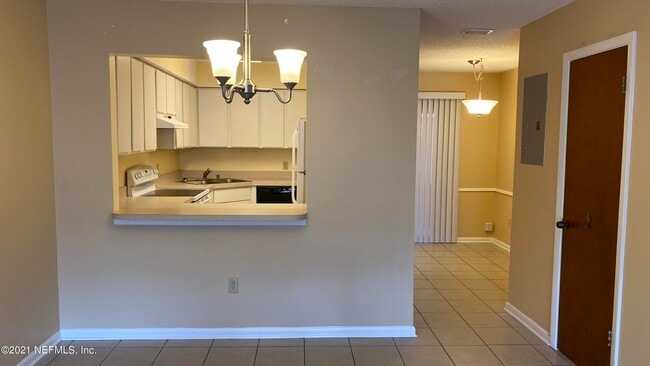 Building Photo - 19 Ponte Vedra Ct