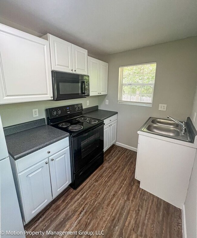 Building Photo - 125 S 2nd St