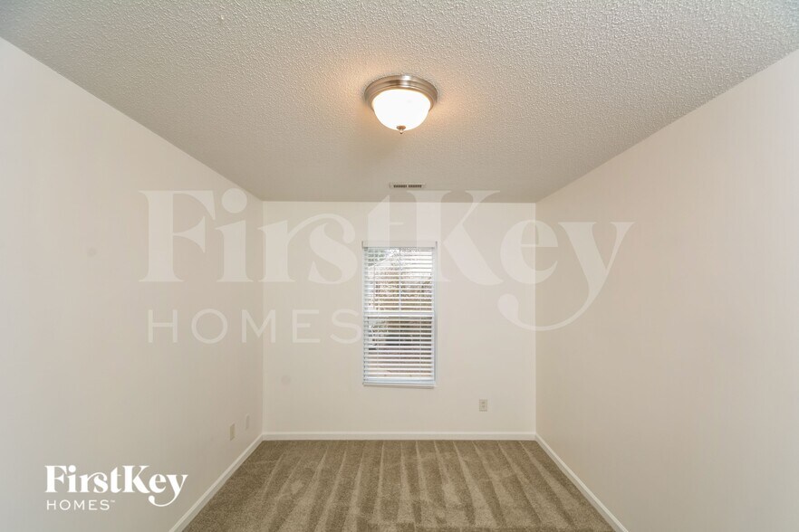 Building Photo - 157 Brookhaven Dr
