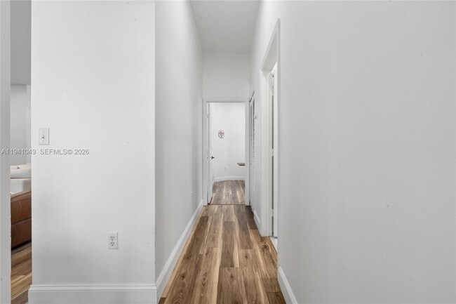 Building Photo - 2630 Dunwoodie Pl