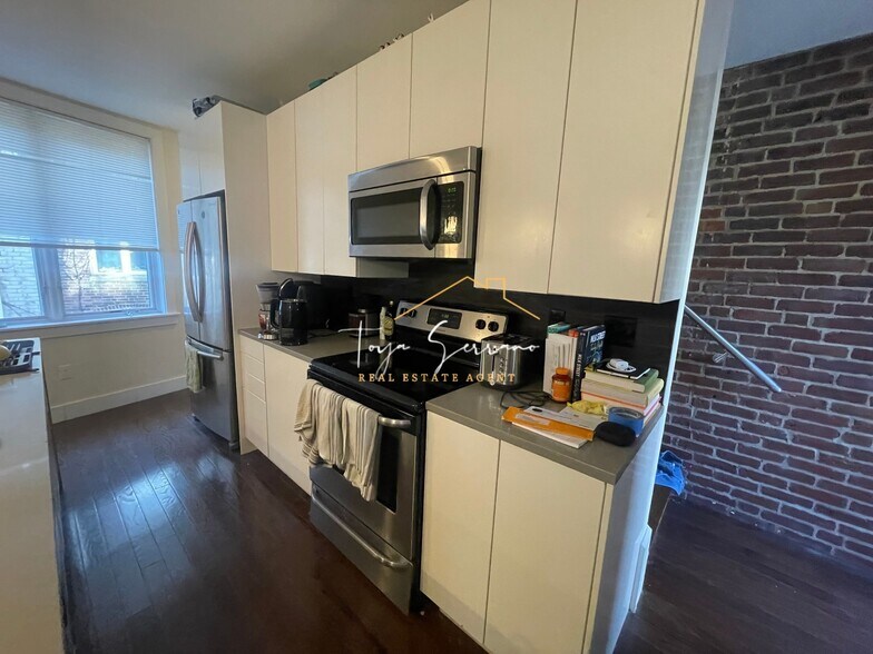 Building Photo - 20 Sussex St