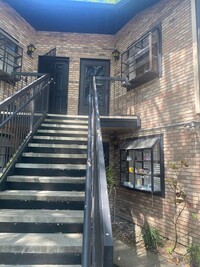 Building Photo - Charming 2-Bedroom Condo in Peaceful Foxha...