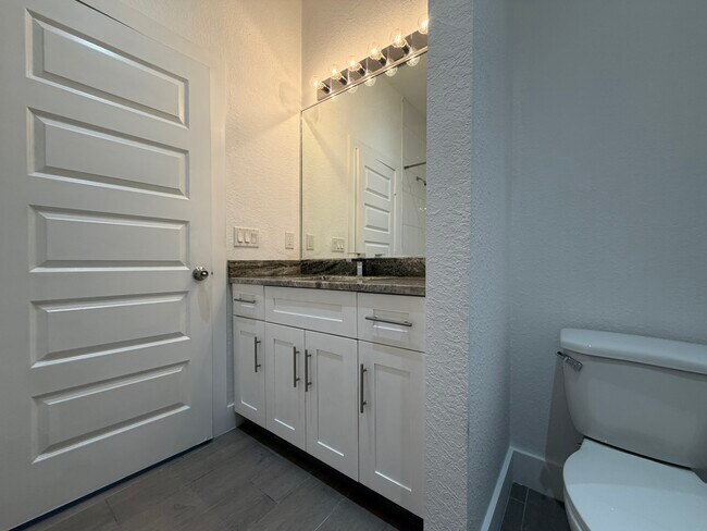 Building Photo - 329 Bella Sol Way