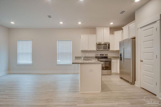 Building Photo - 9400 Nature Crk Ln