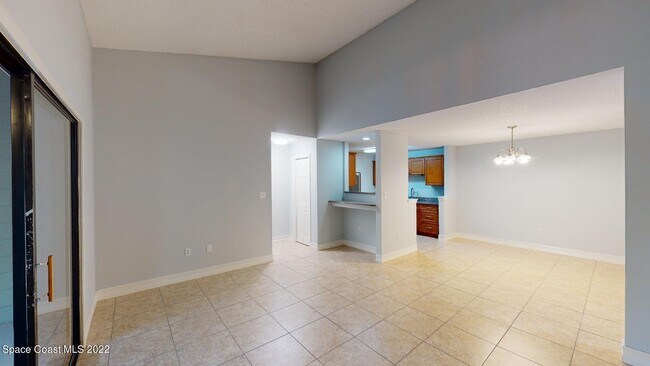 Building Photo - 225 S Tropical Trail