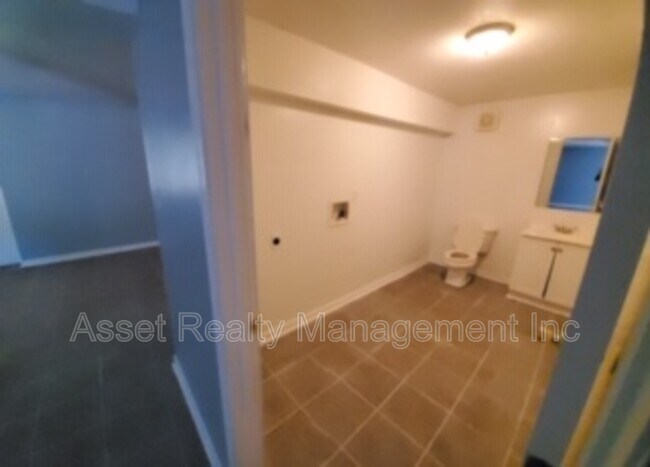 Building Photo - 241 Harless Rd