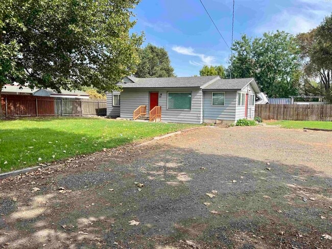 Primary Photo - for rent 10th ave & Union area