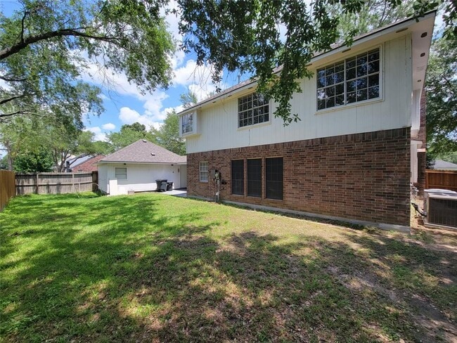 Building Photo - 8502 Canyon Pine Dr