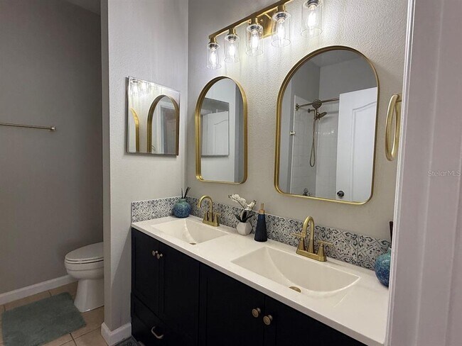 Building Photo - 4817 Cypress Woods Dr