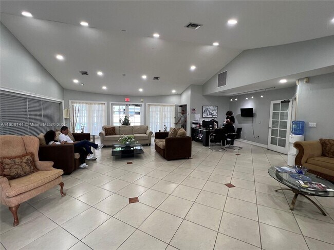 Building Photo - 8205 SW 152nd Ave