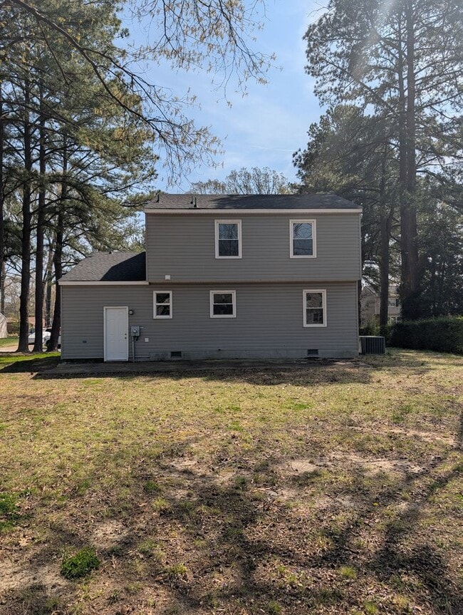 Building Photo - POCAHONTAS VILLAGE