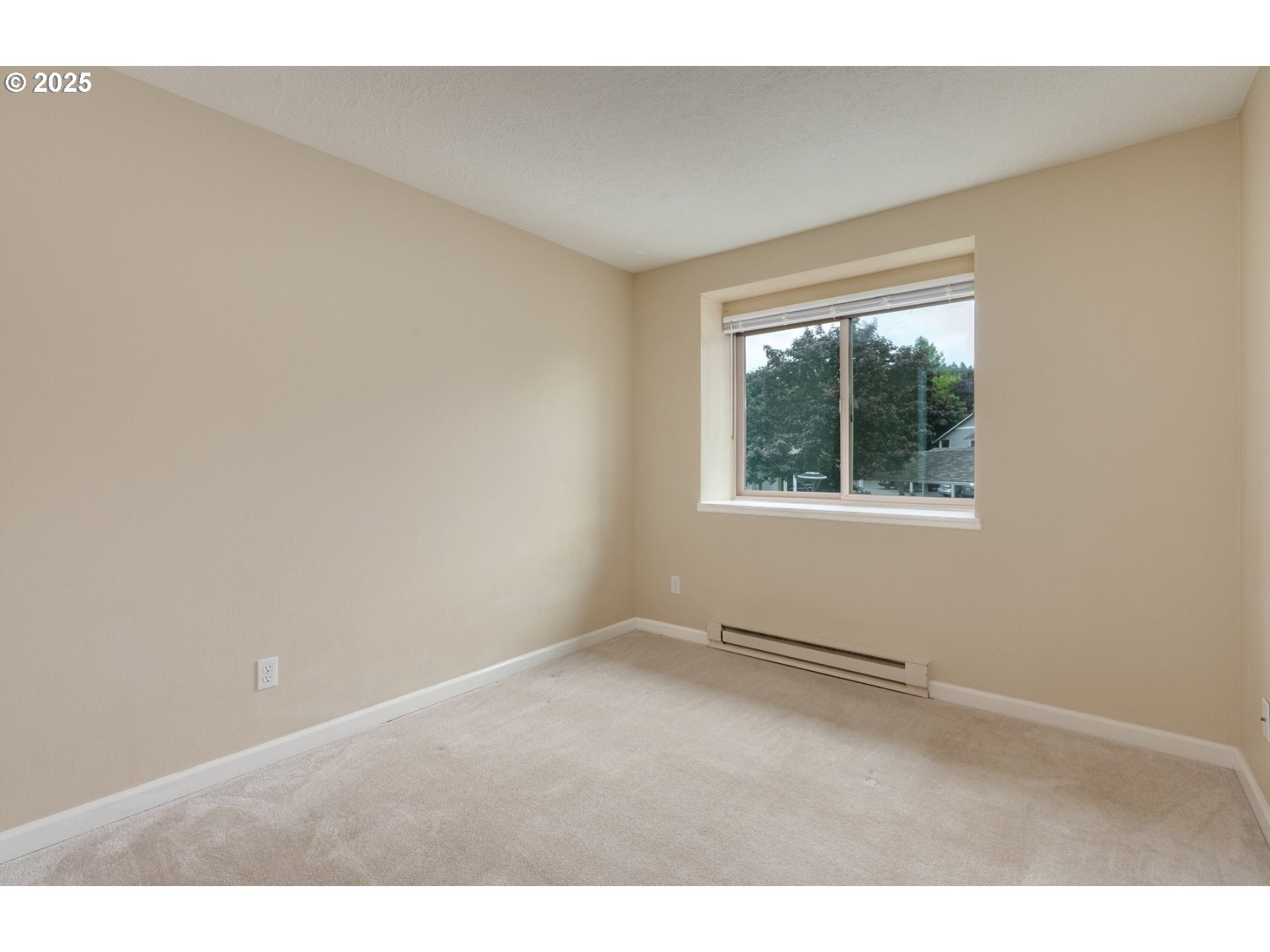 Building Photo - 86 Kingsgate Rd