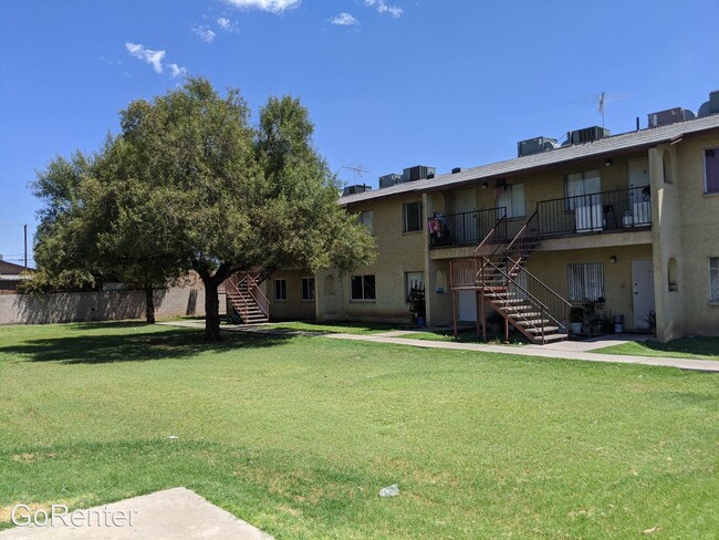 Primary Photo - 2 br, 1 bath House - 513 N 40th Ave #8