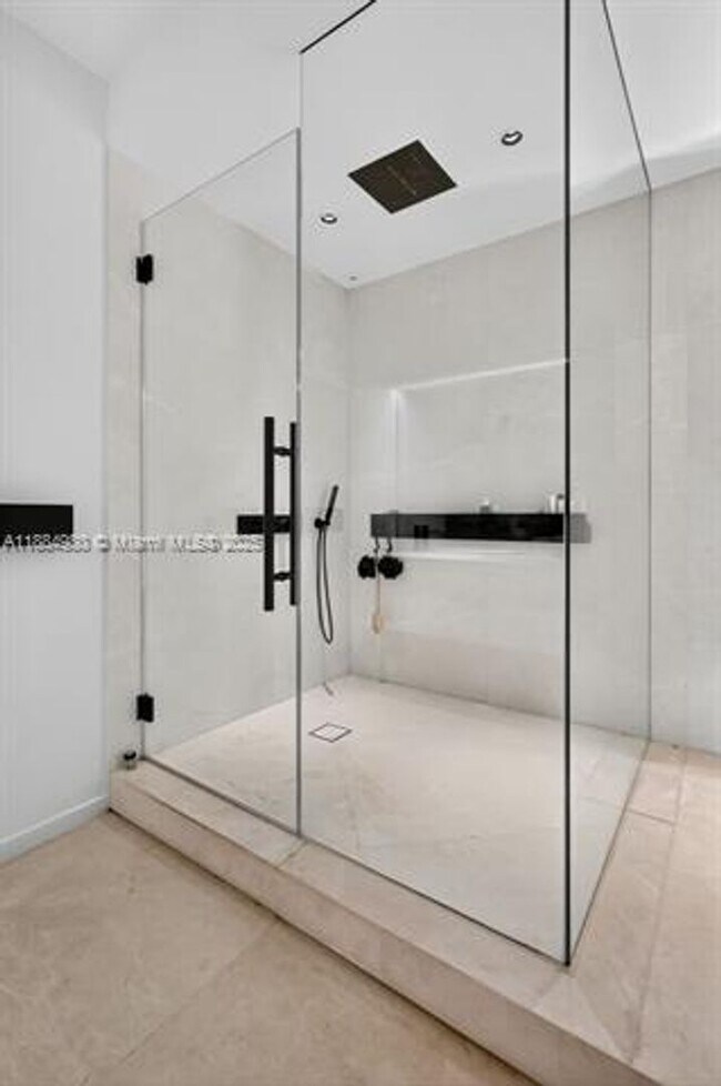 Building Photo - 9705 Collins Ave