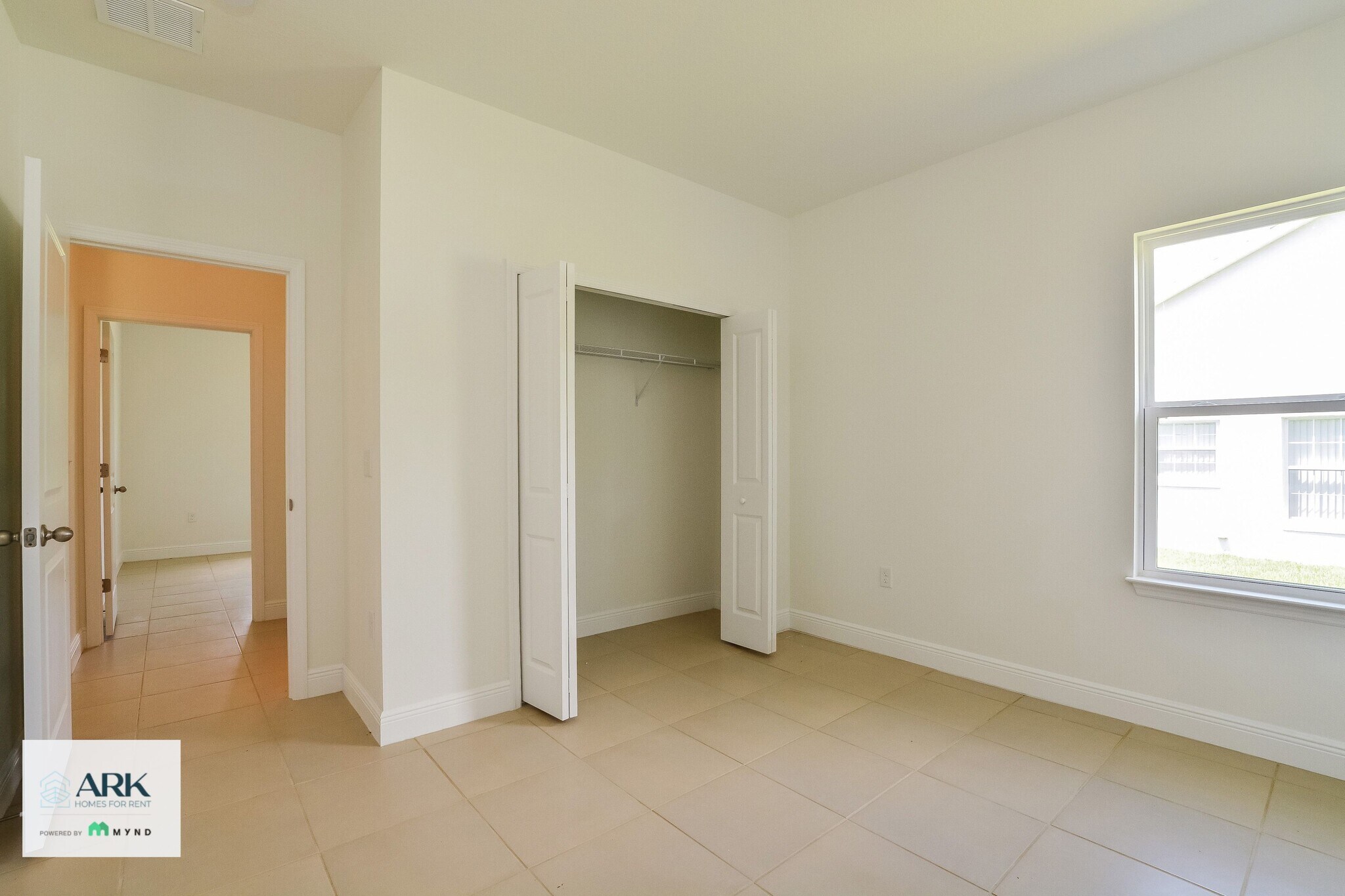Building Photo - 17209 SW 42nd Terrace
