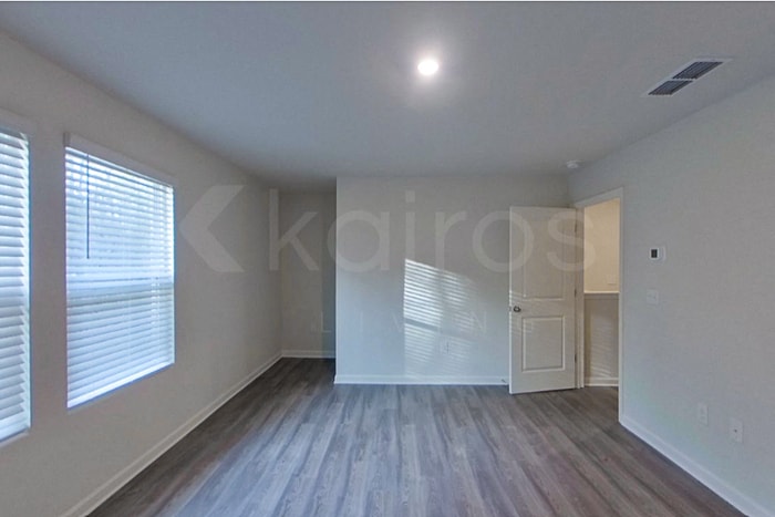Building Photo - 316 Ironwood Ct
