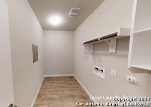 Building Photo - 15050 Gelding Hts