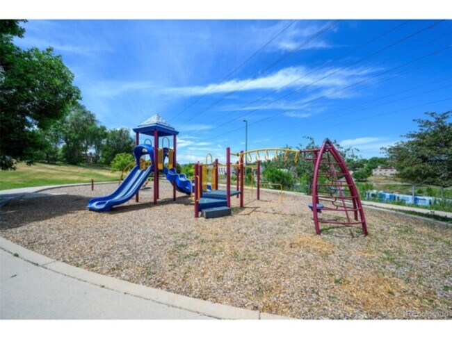 Building Photo - 4903 W 11th Ave
