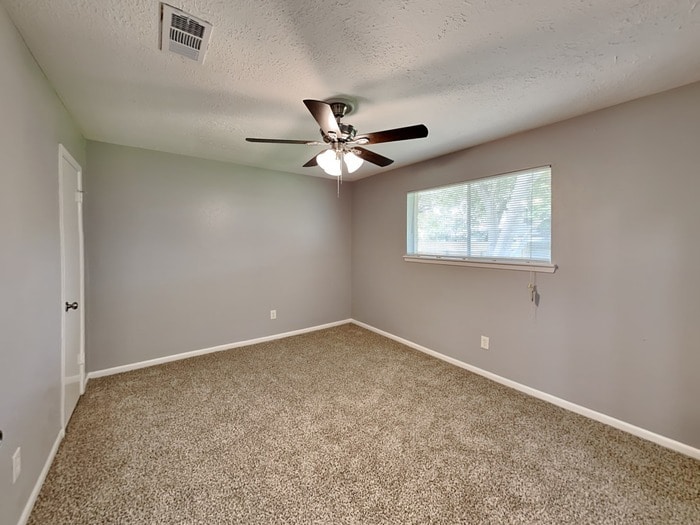 Building Photo - 16910 Barcelona Dr
