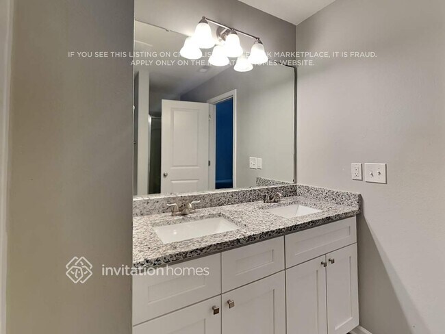 Building Photo - 1920 Northrop Dr