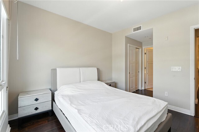 Building Photo - 403 Caruso Ave