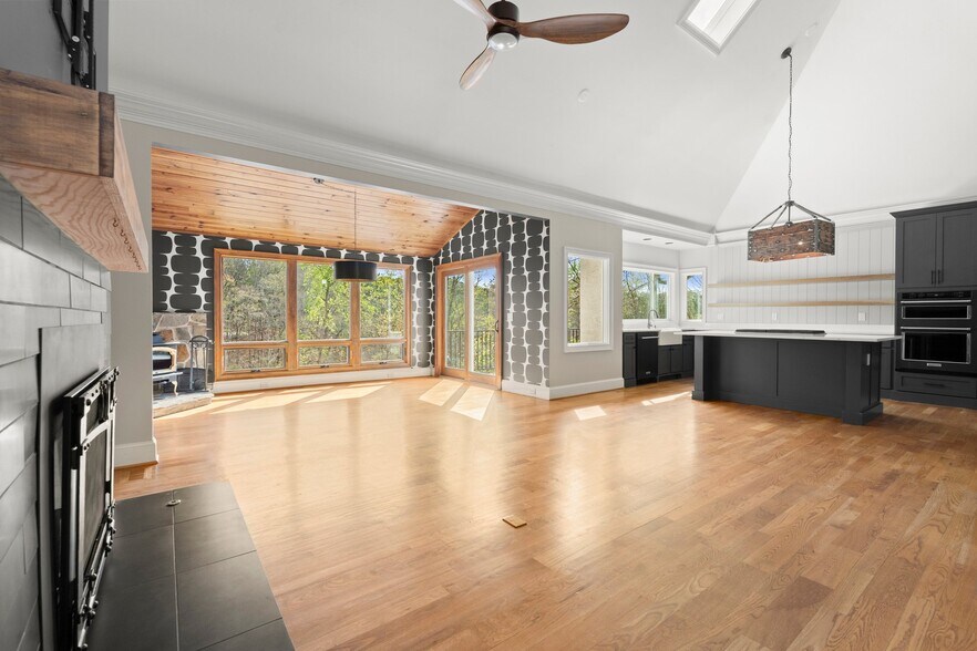 Building Photo - 845 Cold Harbor Dr