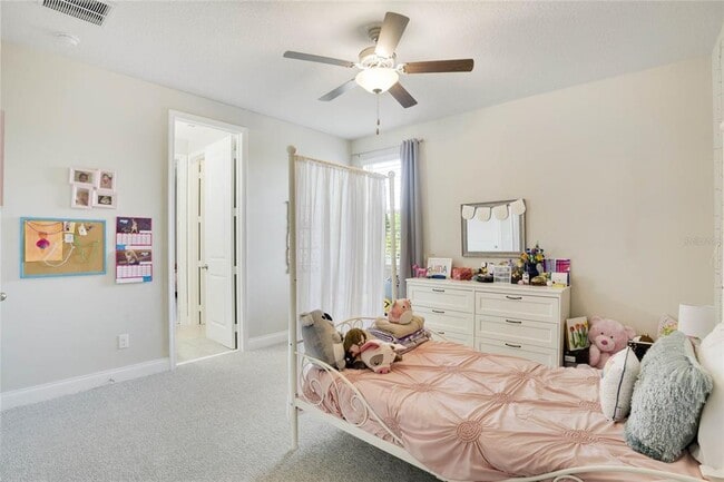 Building Photo - 8414 Vivaro Isle Way