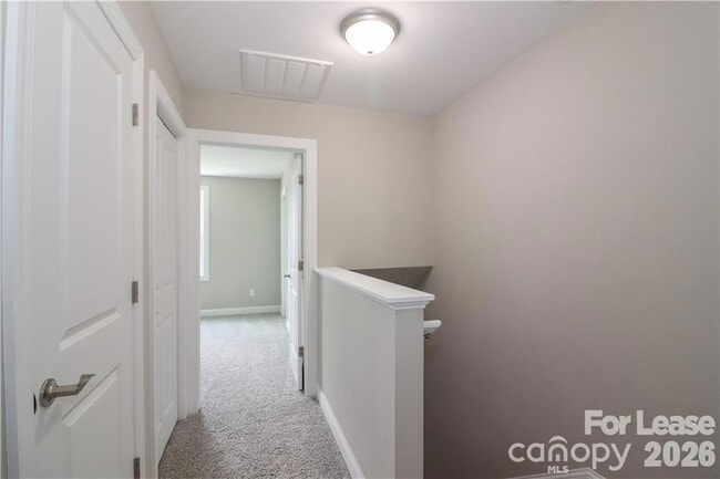 Building Photo - 3971 Newhall Dr NW