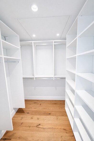 Building Photo - 1121 Dorchester Ave