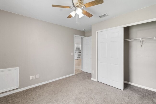 Building Photo - Spacious Duplex in SW Cape Coral