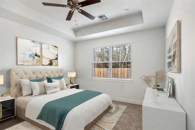 Building Photo - Very functional floor plan, has game room/...
