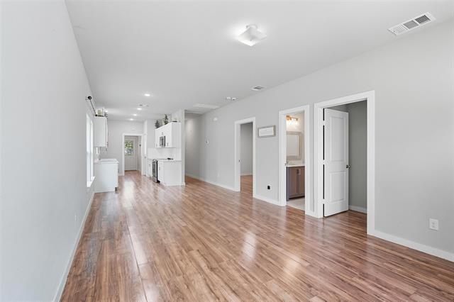 Building Photo - 2020 Hemphill St