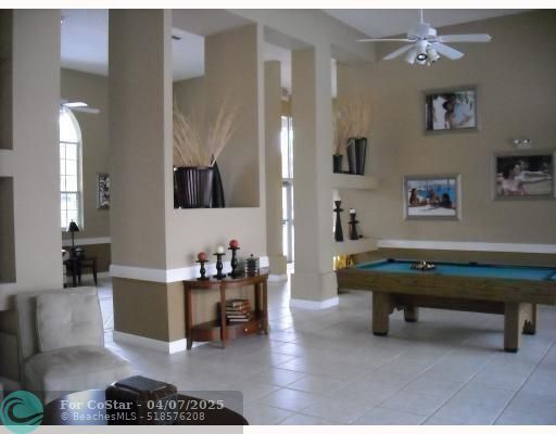 Building Photo - 3241 Sabal Palm Manor